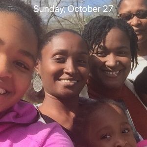 Meet your Posher, Annie